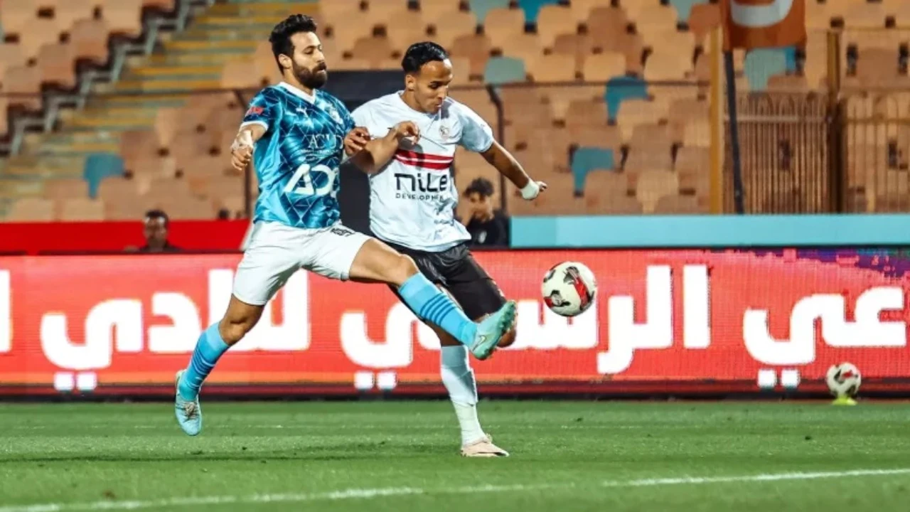توقيت انطلاق مباراة الزمالك وبيراميدز في الدوري المصري وتردد القنوات الناقلة للمواجهة المرتقبة